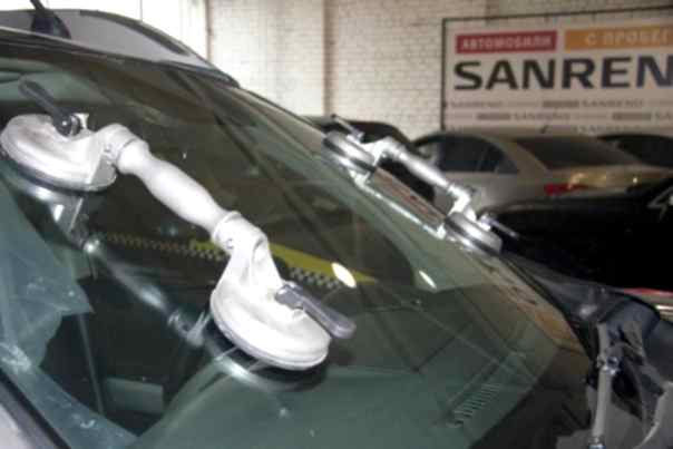 замена лобового стекла